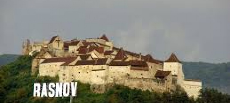 Cetatea Rasnov Brasov Atractii si Obiective Turistice
